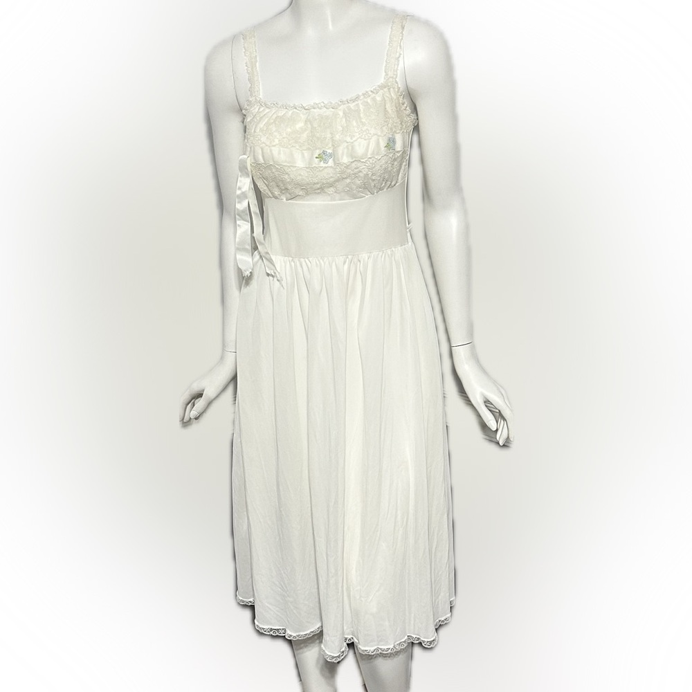 Kickernick‎ Nightgown Lingerie Size 32 Nylon White Blue Floral VINTAGE 50s 60s